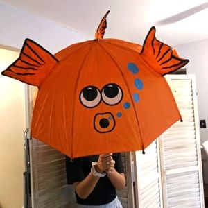 2 kids umbrellas 🌂